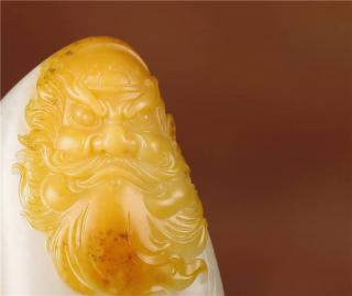 金光灿灿,薄皮大馅,籽料里最贵气的存在和田玉鉴定保养